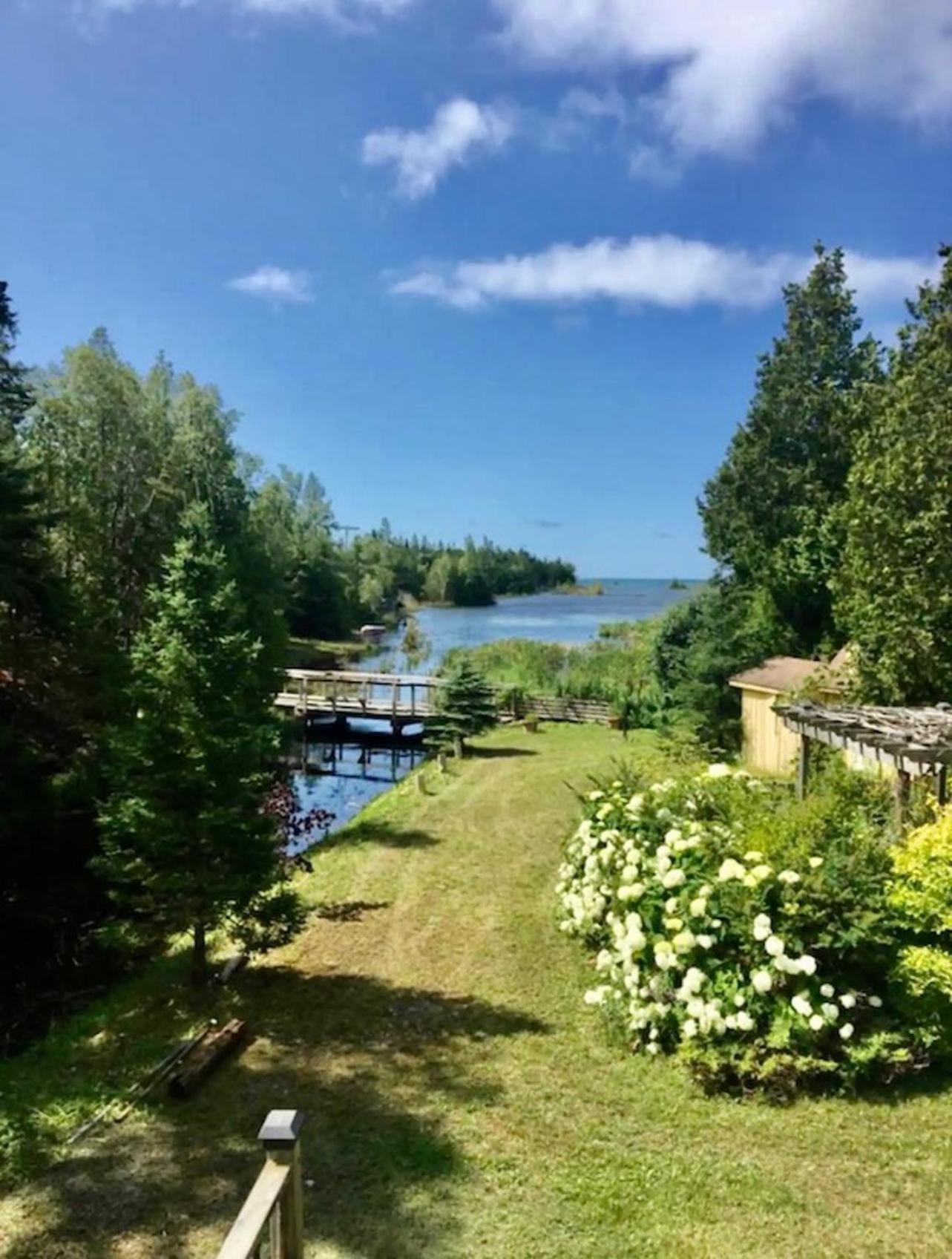 Kayak Cove - Tobermory Villa Eksteriør billede
